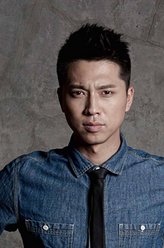 陈峰（王雷饰演）