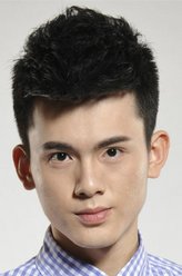 杜谦远(少年时)（唐沸潮饰演）