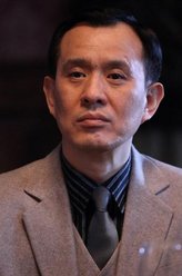 仇伍（杨子骅饰演）