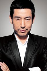 李长生（成泰燊饰演）