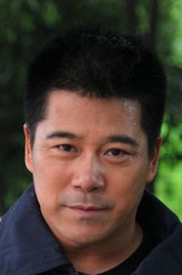 贺中原（文江饰演）
