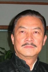 慕容闻（黄达亮饰演）