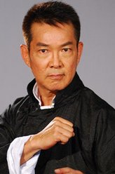 昙宗（元彪饰演）