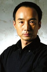 施京明（施京明饰演）