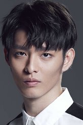云青（曹佑宁饰演）