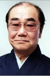石田太郎（石田太郎饰演）