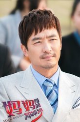 尹剑平（郭晓东饰演）