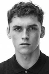 Dylan（Anders Hayward饰演）