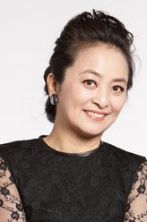 李勤勤（李勤勤饰演）