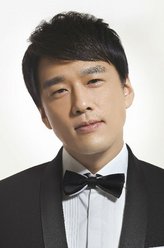 韦豪（王耀庆饰演）