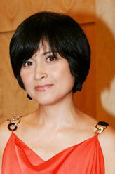 丁敏（邵美琪饰演）