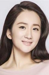 林鉴秋（李玥饰演）