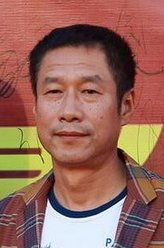 贾云海（刘佩琦饰演）