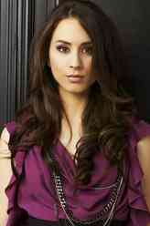 斯宾塞·海斯汀(Spencer Hastings)（特莉安·贝利索里奥饰演）