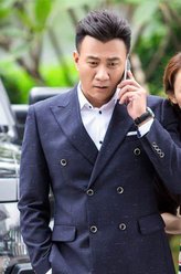 单子飞（胡军饰演）