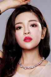 杨梅（郑丹丹饰演）