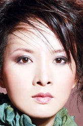 周兰（谢兰饰演）