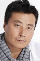 戴志成（任程伟饰演）