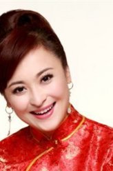穆小卉（王璐瑶饰演）