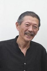 王大治（罗京民饰演）