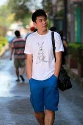 艾伦（艾伦饰演）