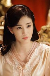 叶淑婷（侯梦莎饰演）