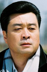 程胜恩（陈逸恒饰演）