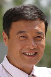 海滨（孙松饰演）