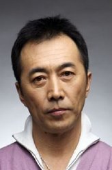 竹内之助（郑晓宁饰演）