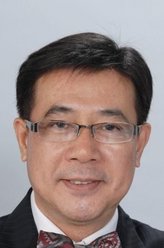 李成昌（李成昌饰演）