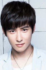 乔映宵（吴昊泽饰演）