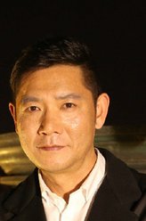 陈飞虎（冯国强饰演）