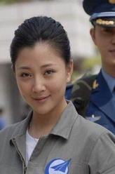 江婧超（殷桃饰演）