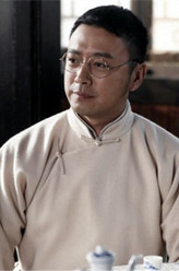高明远（曹炳琨饰演）