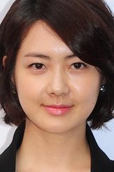 申智敏/宋伊景（李瑶媛饰演）