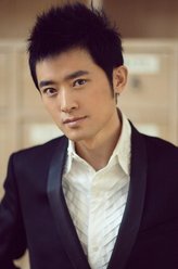 汪卫明（任泉饰演）