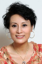 郭嬷嬷（徐幸饰演）