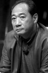 方润秋（李志舆饰演）