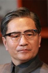 谷牧（江庚辰饰演）