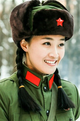 杨影（蓝盈莹饰演）