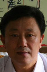 曹正（焦体怡饰演）