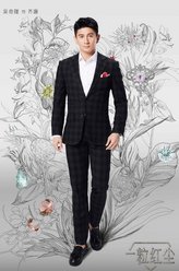 齐唐（吴奇隆饰演）