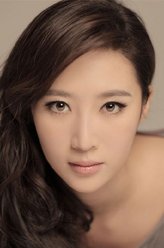 褚玉琴（赵子惠饰演）