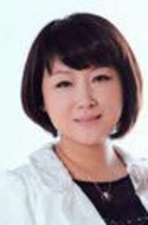 秋月（慕钰华饰演）