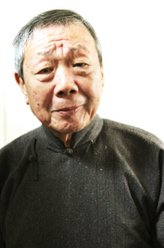 商容（午马饰演）