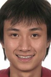 孟廷（文章饰演）
