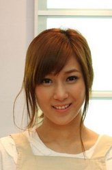 沈薇薇（钟嘉欣饰演）