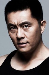 宏传（常戎饰演）
