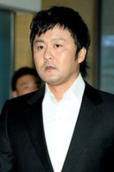 孔俊彪（孔行真饰演）