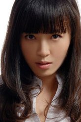 玉莲（于小磊饰演）